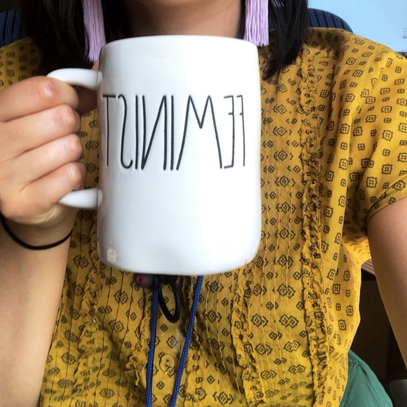 Beth Ramirez - Picture 2 of 5